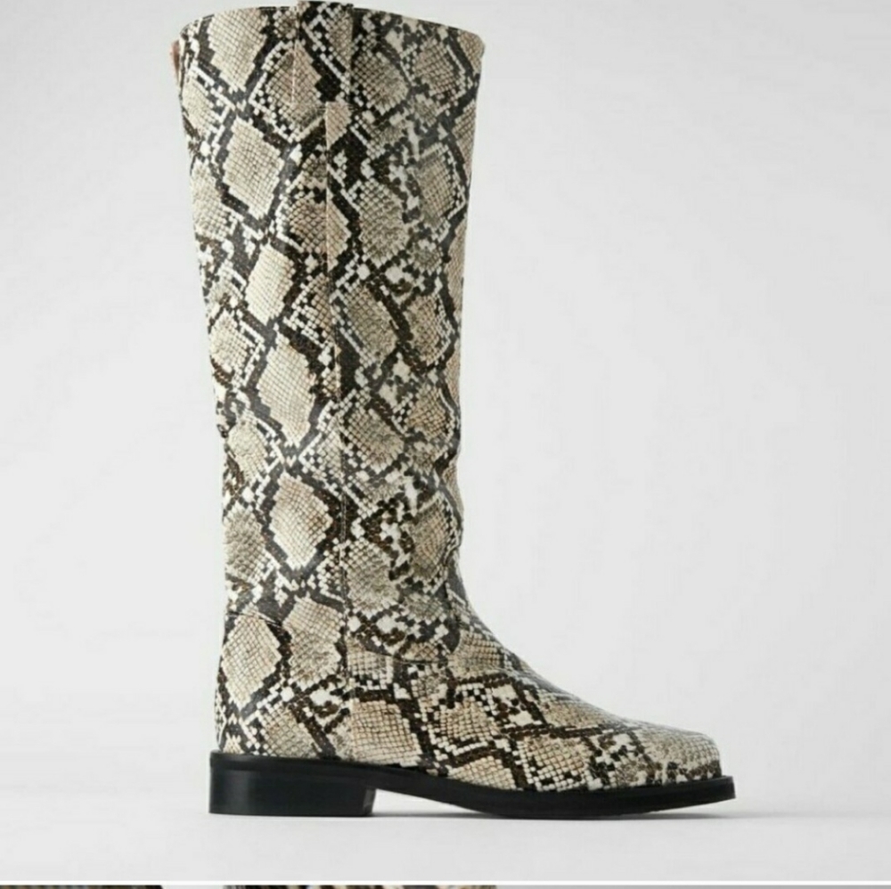 Zara animal print flat leather boot, size  EU41/US10 NWT